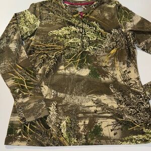 Realtree Green and Brown Camo Long Sleeve‎ Tee